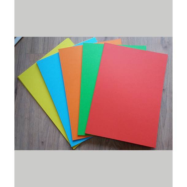 Giấy bìa màu cứng A4 180gsm ( xấp 100 tờ ) . Do VPP Hiếu Cường cung cấp