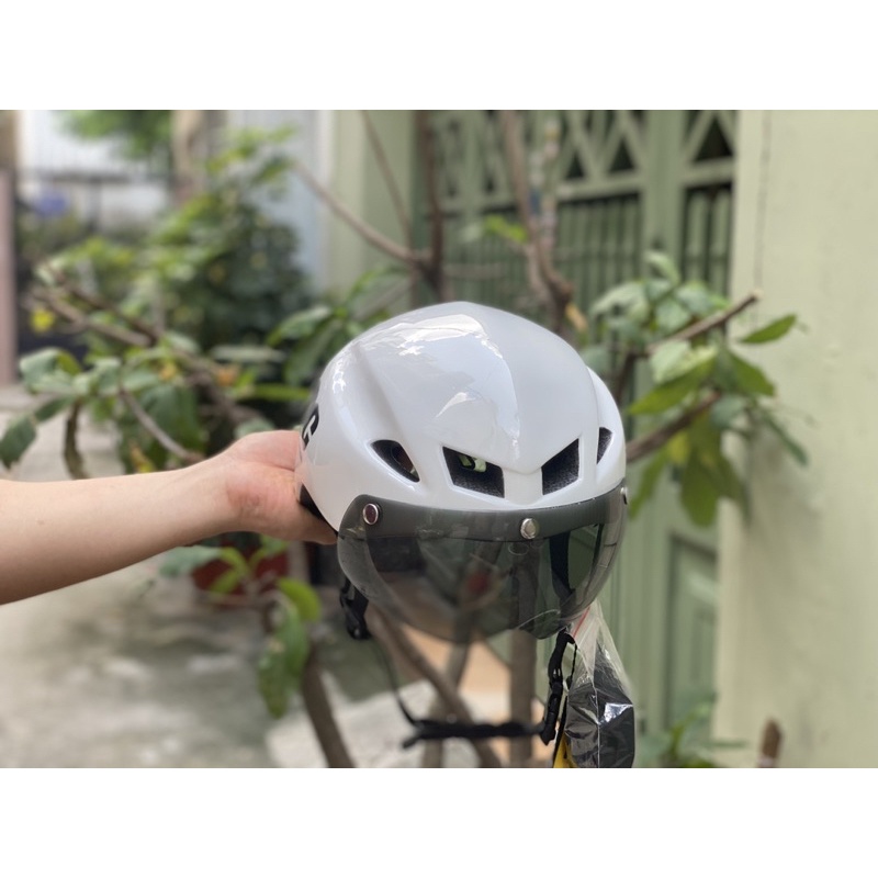 MŨ THỂ THAO NHẬP KHẨU POC 01 Trắng Bóng ĐUÔI NHỌN CHÍNH HÃNG, KÈM KÍNH VÀ Fullbox, BH 12 tháng