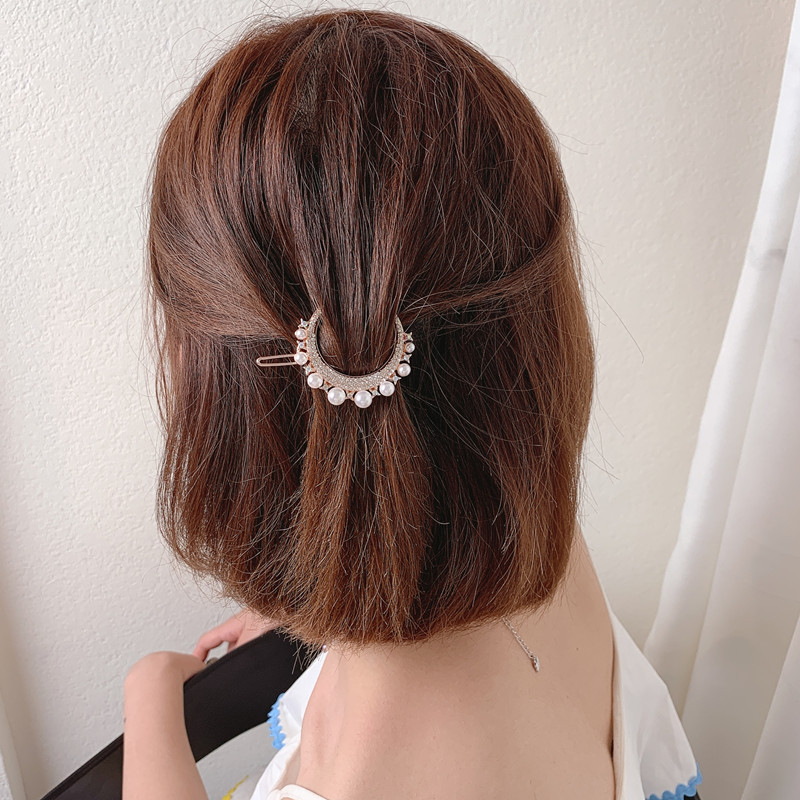Kẹp tóc hình mặt trăng đính đá phong cách thời trang cho phái nữ