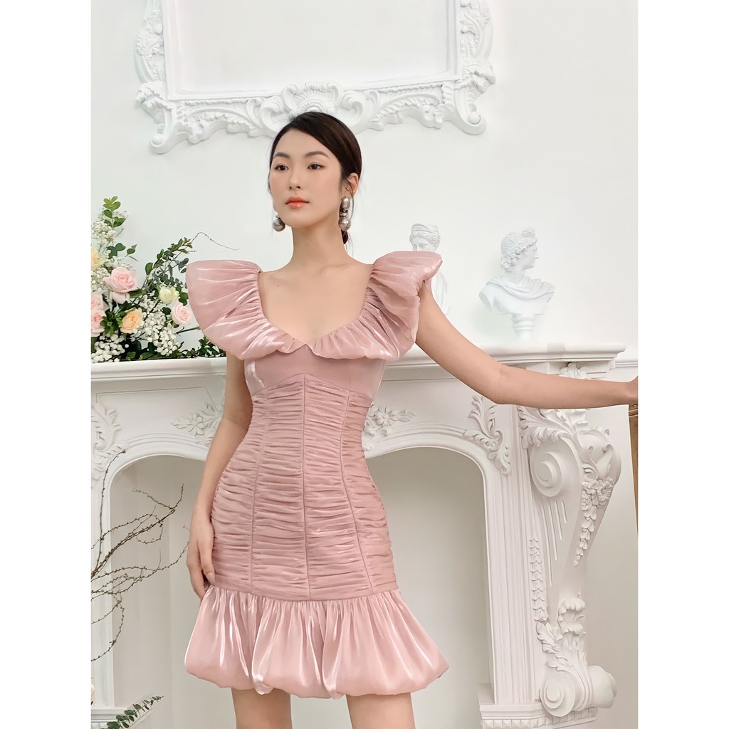 MOLLYNISTA- Đầm Leona hồng nhún thân cổ bèo phồng | BigBuy360 - bigbuy360.vn