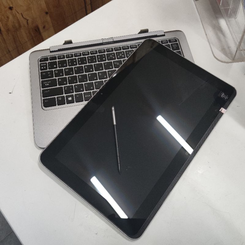 HP elite x2 1011 G1 11.6inch FULL HD laptop 2 trong 1 lai máy tính bảng | BigBuy360 - bigbuy360.vn