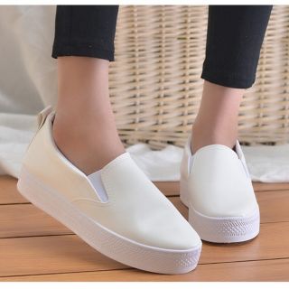 Compo 2 đôi giày nữ 180k