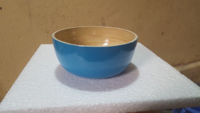 Chậu ngâm tay  làm bằng cốt tre  nứa ghép dùng trong nail và spa