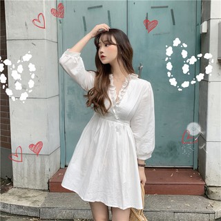 Đầm cổ V bèo đai eo