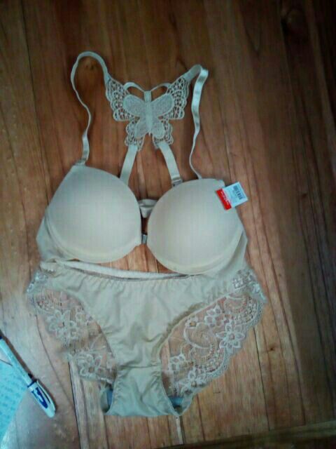 Bộ đồ lót cao cấp 288 kèm video | BigBuy360 - bigbuy360.vn