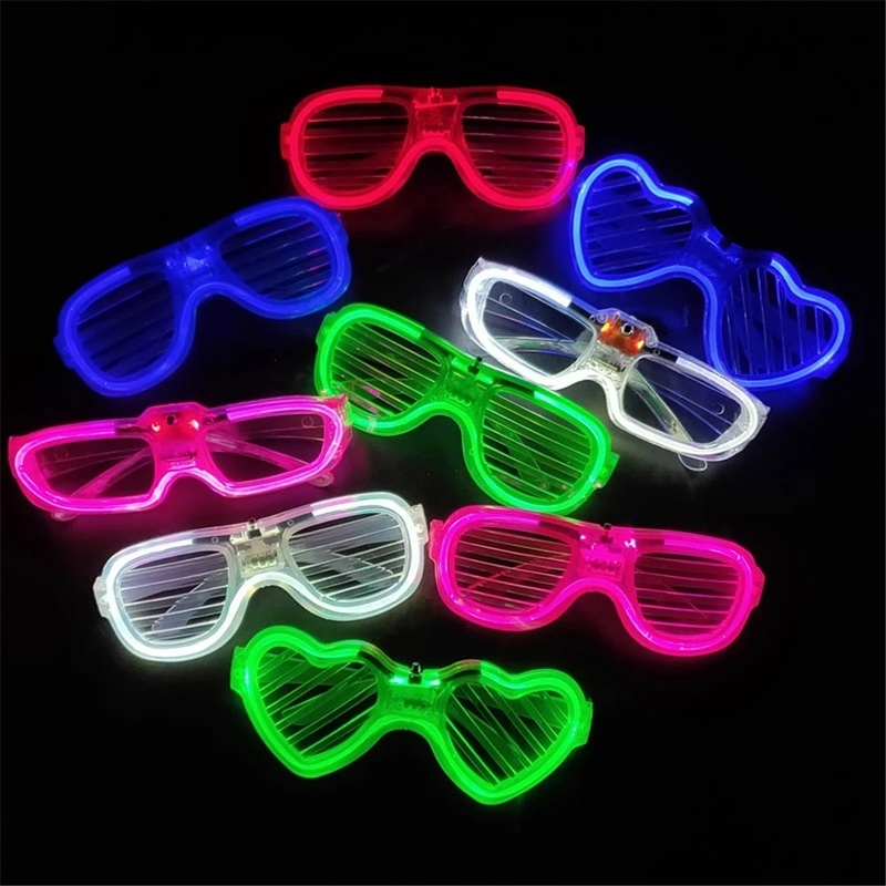 Mắt kính đèn LED làm đạo cụ chụp ảnh sinh nhật/ giáng sinh/ trang trí tiệc cho nam nữ màu ngẫu nhiên
