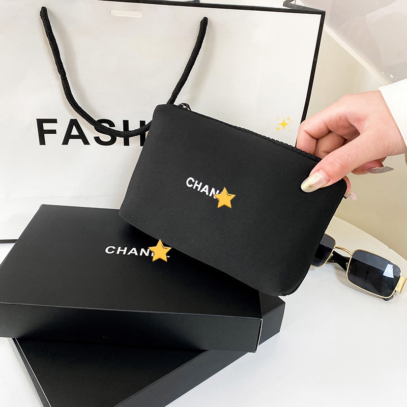 Túi Đựng Mỹ Phẩm Sức Chứa Lớn Tiện Lợi Cho Nữ