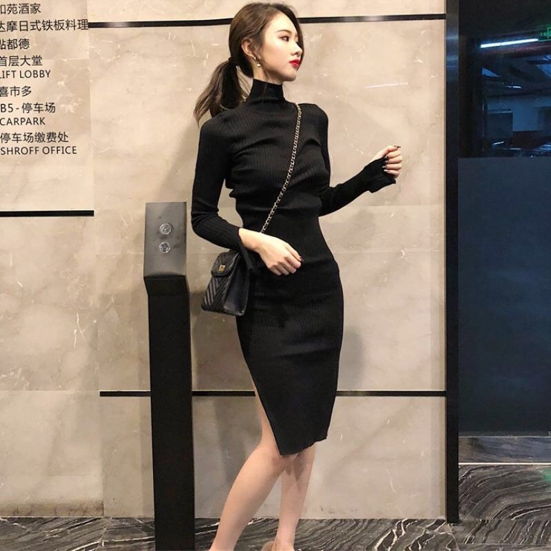 Váy đầm ôm dài tay, sexy, cổ tròn có xỉa tà hai bên, dáng váy dài dễ thương, sang chảnh, dễ mặc, năng động