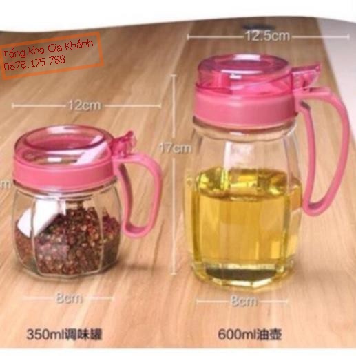 Lọ Đựng Gia Vị Thủy Tinh 5 Món, Bộ Hũ Đựng Gia Vị Màu Hồng Trong Suốt Cực Đẹp Sang Trọng Có Tay Cầm