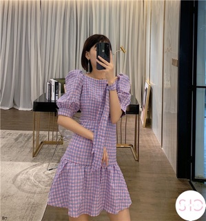 Đầm caro tay bồng đuôi cá kèm đai