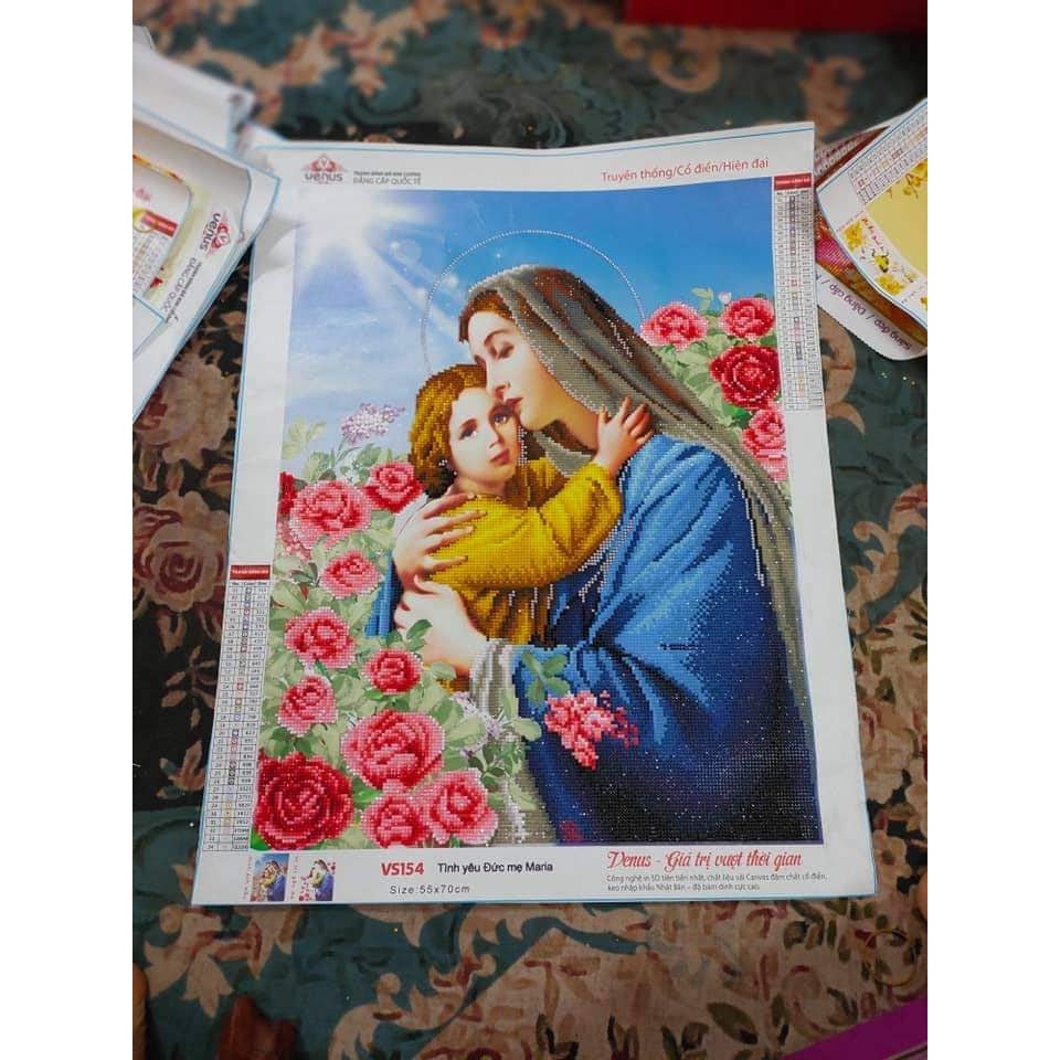 Tranh đính đá Tình yêu Đức mẹ Maria VS154 (70x55cm) - chưa đính đá, không khung