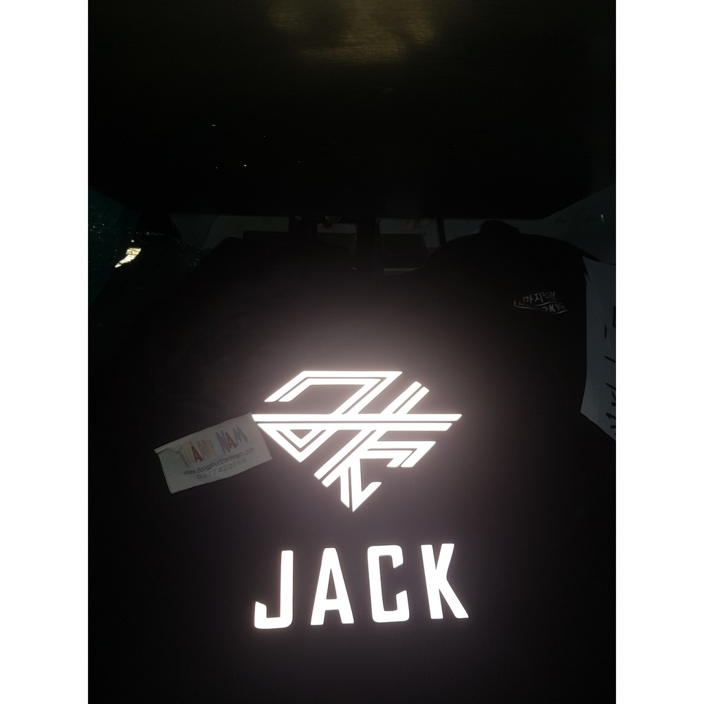 áo Jack, áo fan đóm phản quang Trịnh Trần Phương Tuấn