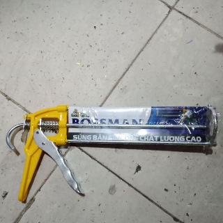 Súng bắn keo silicon