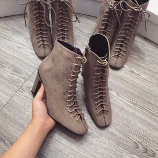 Siêu phẩm bốt chiến binh da lộn sang chảnh hết mức !!!