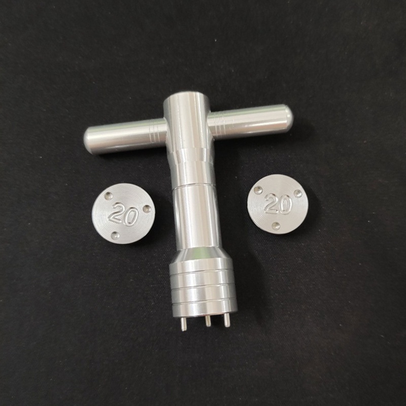 Tạ Mini 20g Kèm Cờ Lê Bằng Thép Dùng Để Luyện Tập Đánh Golf