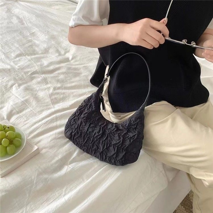 [Hàng Có Sẵn] Túi Xách Kẹp Nách Họa Tiết Bán Nguyệt Xếp Ly Mùa Hè