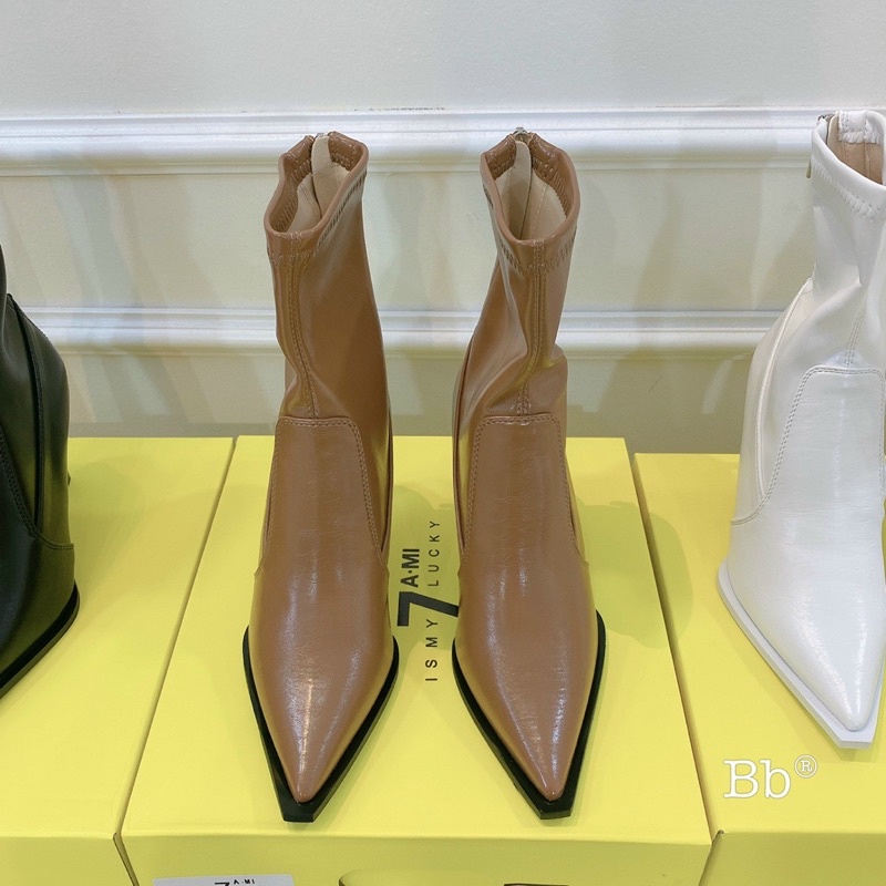 Boots lửng mũi nhọn gót nhọn 7p da thật 3 màu trắng nâu đen cao cấp