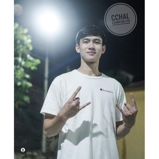 [Áo phông Champion new ] có trắng và đen, đỏ  có tag và mác đầy đủ