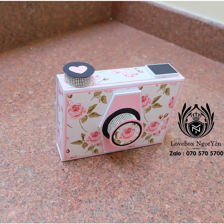 Camera box - album dán ảnh màu hồng - ảnh chụp thực tế - đẹp - độc - lạ