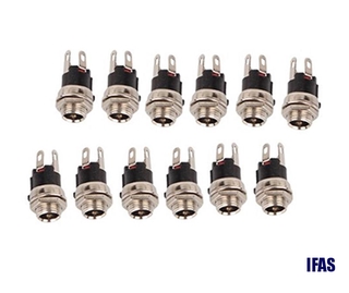 1 ổ cắm nguồn dc 5.5mm x 2.1mm