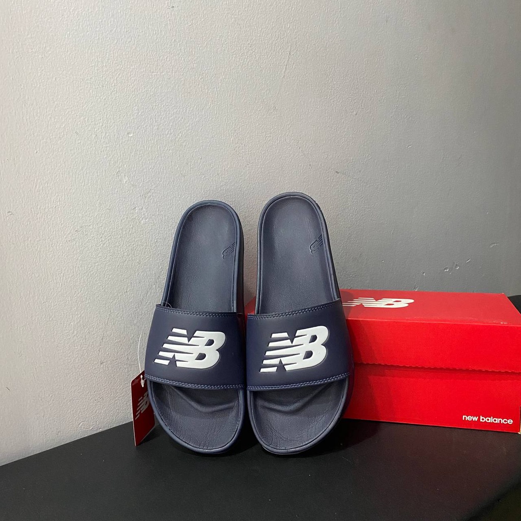 Dép NB Thể Thao Thời Trang Màu Xanh Navy Logo Trắng Nam Nữ Có Sẵn SMF200N1