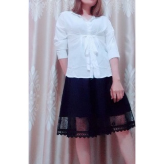 Áo sơ mi cổ bẻ kèm dây nơ