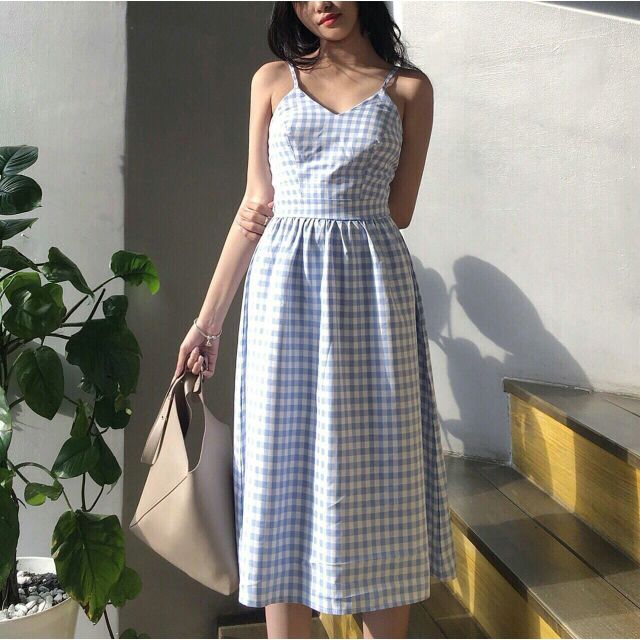 ĐẦM CARO THẮT NƠ LƯNG HAI MÀU . CARO HỒNG VÀ CARO XANH . PHẦN EO BO NHÚN . KẾT HỢP TÙNG XÒE NHẸ NHÀNG CHO CÁC CÔ NÀNG Ạ
