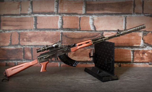 Mô hình AKM PUBG 30cm Kim loại
