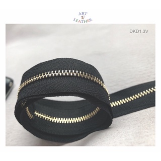 Dây khóa kéo 1 chiều đen răng vàng size 3 DKD1.3V