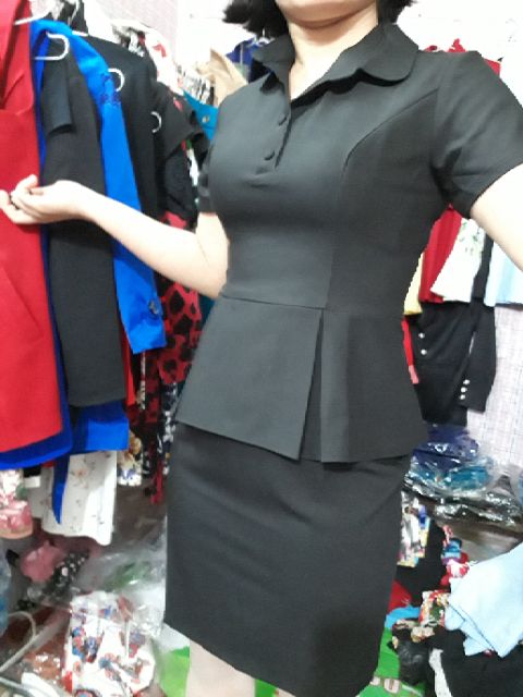 Đầm peplum