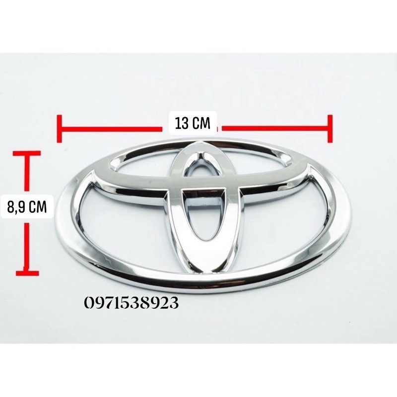 LOGO TOYOTA COROLLA. VIOS. FORTUNER. INNOVA. CAMRY. YARIS. HILUX v.v.v  kích thước 13cm*8,9cm