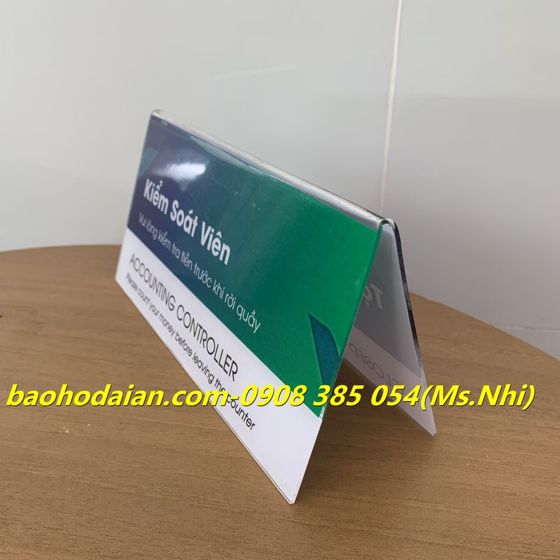 Bảng chức danh 2 mặt để bàn chất liệu mica KT10x20cm- Hình thật