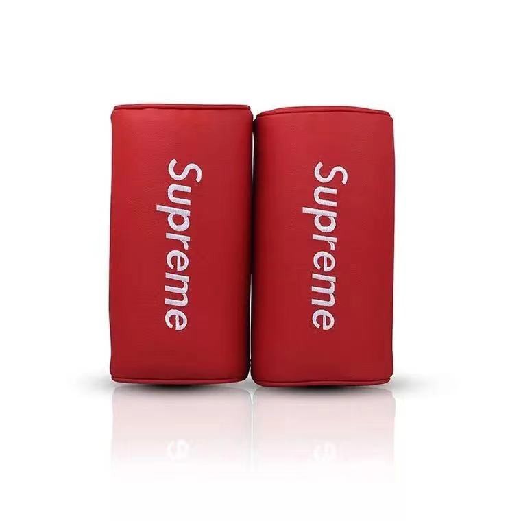 【Ready Stock】 Popular Brand Supreme Automotive Headrest Interior Accessories Car Bone Pillow Car Neck Pillow Summer Seat Pillow Spot Chaopai 1i35