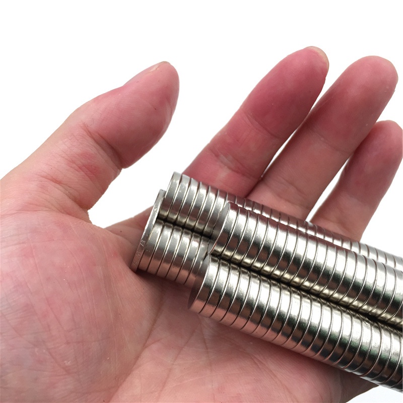 Nam châm tròn đường kính 15x1/2/3/4/5/10/20mm loại đất hiếm từ tính mạnh N35