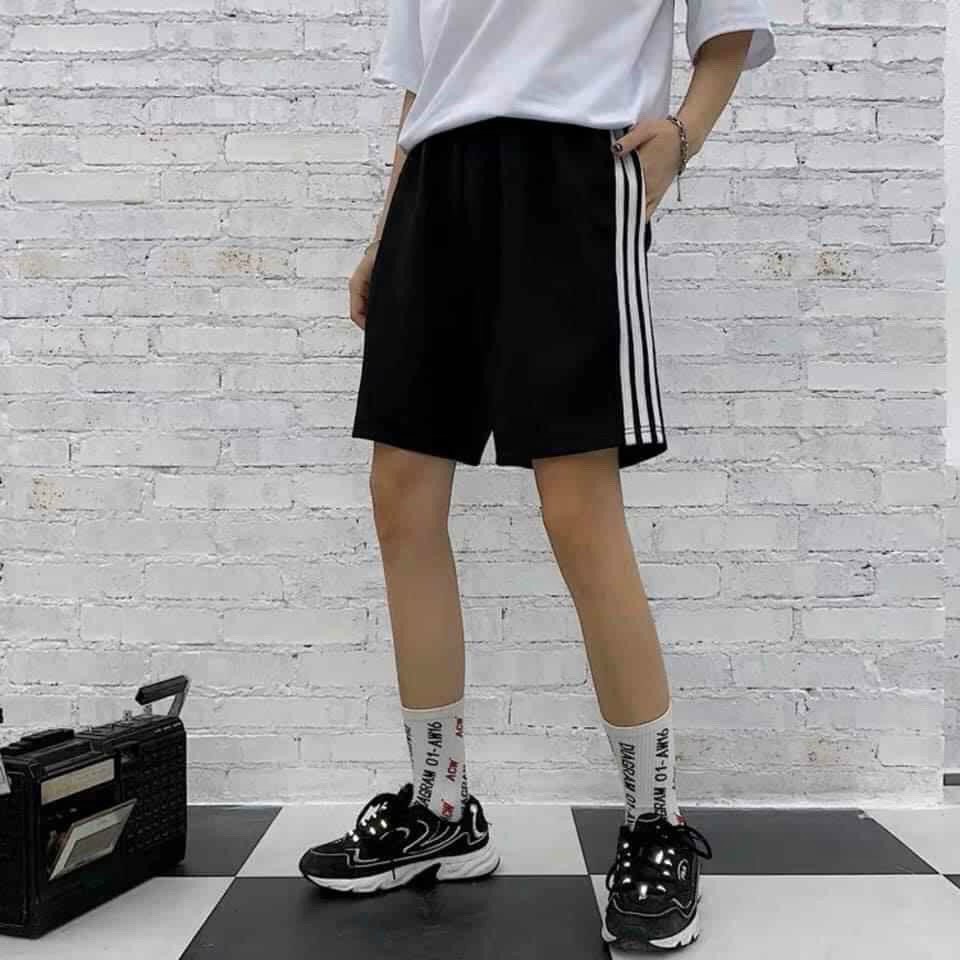 Quần short lửng 3 sọc unisex ống rộng thời trang nam nữ/ Quần đùi thể thao dáng suông phong cách ulzzang_veestore | WebRaoVat - webraovat.net.vn