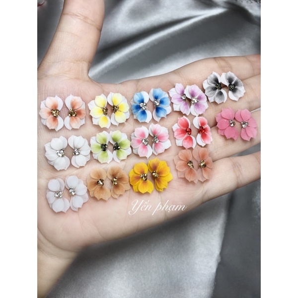 [Hoa Bột Nail Xinh ] - Hoa Nữa Nhuỵ Đá Lấp Lánh (1 Hoa)