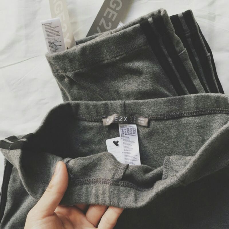 Quần Legging Nữ Xám 2 Sọc Đen Borip Lưng Liền VNXK Chính Hãng Hiệu AGE2X.