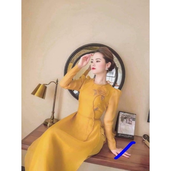 ÁO DÀI CÁCH TÂN 4 TÀ KẾT HOA THỦ CÔNG CAO CẤP