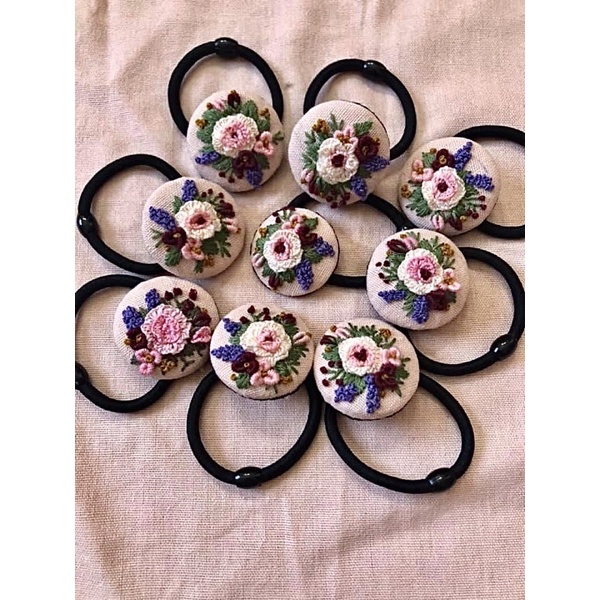 Dây buộc tóc thêu tay