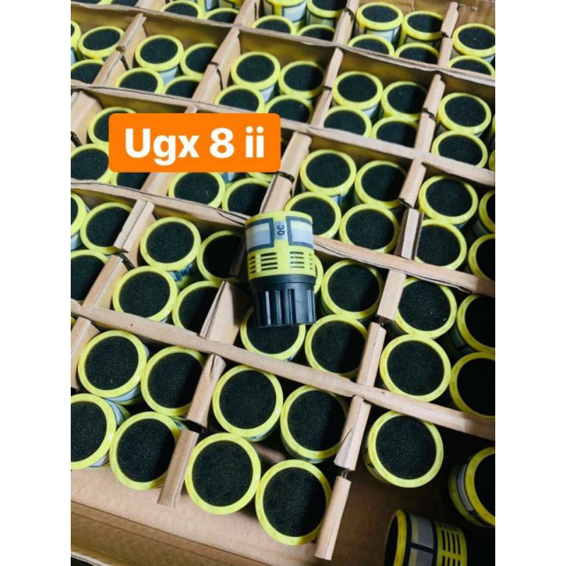 củ mic không dây UGX8II