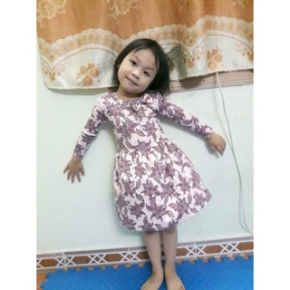 Sỉ váy xuất dư xinh yêu😊