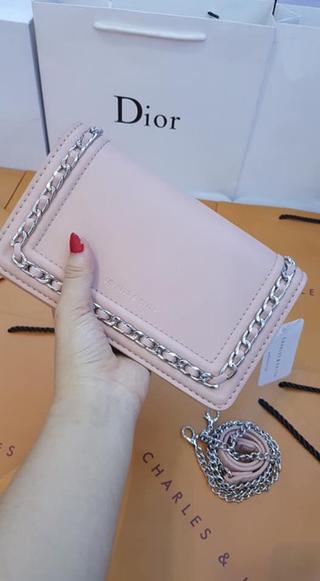 Túi ck viền xích
