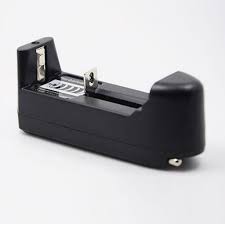 Bộ Sạc 1 Viên Pin 18650 3.7V/4.2V