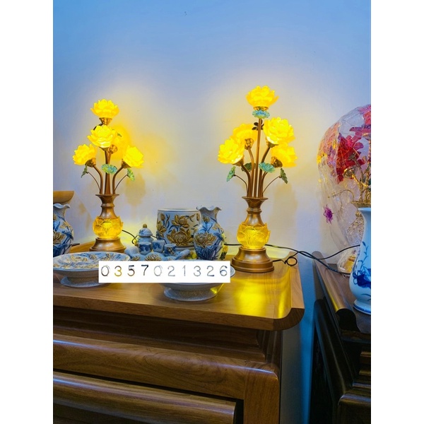 đèn thờ hoa sen lưu ly giá rẻ ( ảnh toàn bộ là ảnh shop tự chụp)giá là giá 1 đôi