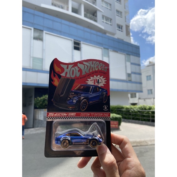 Xe Mô Hình Hot Wheels - RLC Custom ‘72 Datsun 240z XE LOOSE CÒN CARD