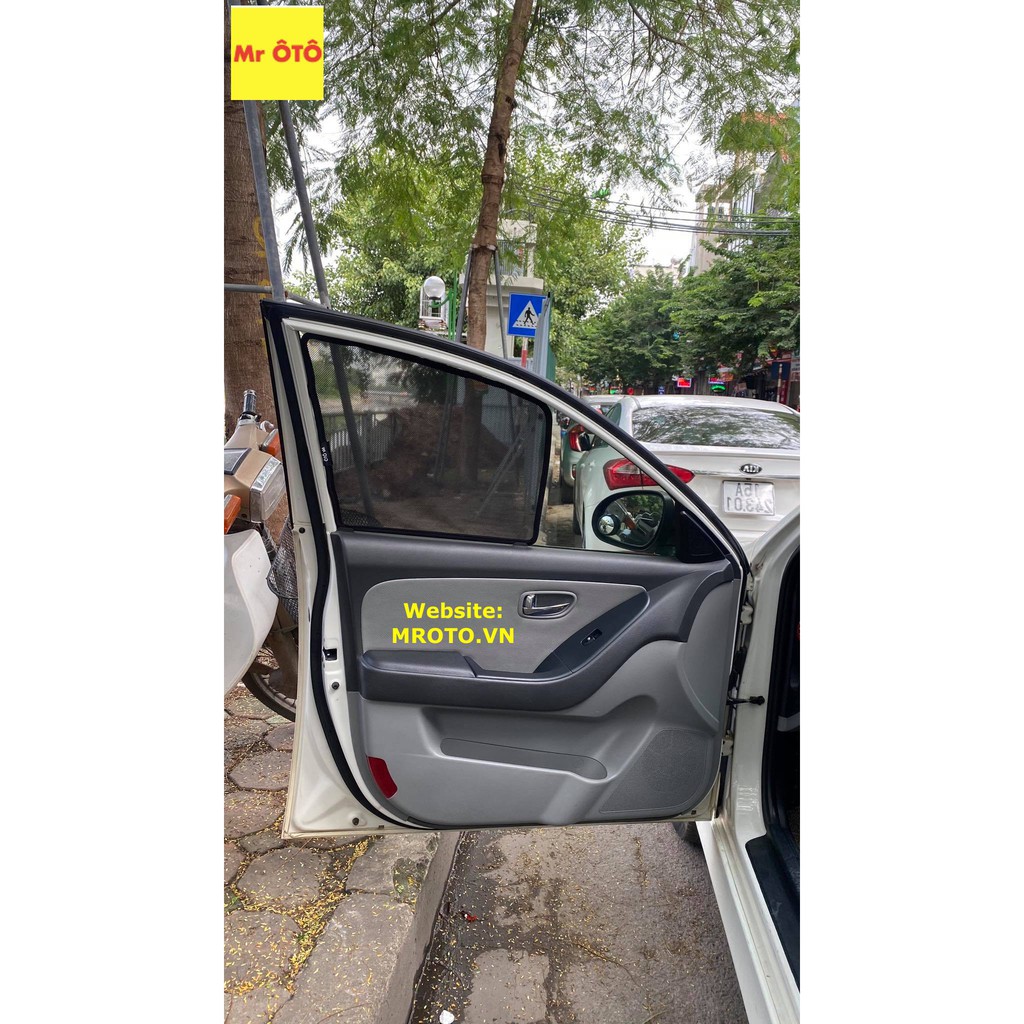 RÈM CHE NẮNG NAM CHÂM CHO XE HYUNDAI AVANTE . BẢO HÀNH 2 NĂM TOÀN QUỐC