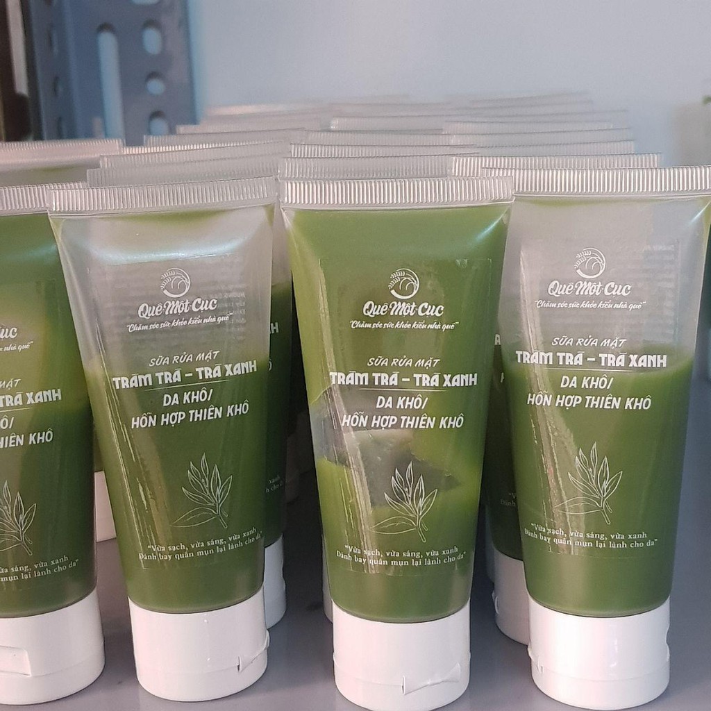 Sữa rửa mặt trà xanh giảm mụn, dưỡng ẩm, tràm trà QUÊ MỘT CỤC 50G (handmade) | BigBuy360 - bigbuy360.vn