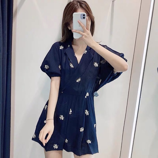 Jumsuit xanh than Zara