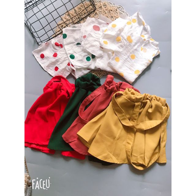 Sét váy yếm mẫu áo chấm bi cánh tiên siêu xinh cho bé