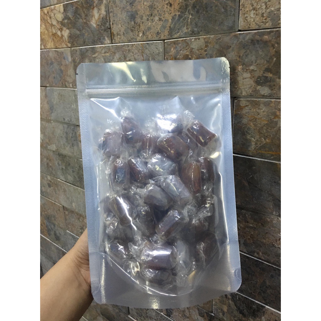 Mứt mãng cầu muối ớt rim chua cay Viettin Mart 500G